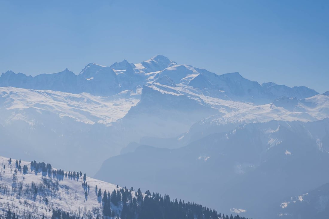 Great Piste Conditions - Pictures taken yesterday morning