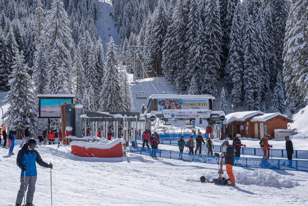 Blue skies, fresh snow, great Piste Conditions - Les Gets