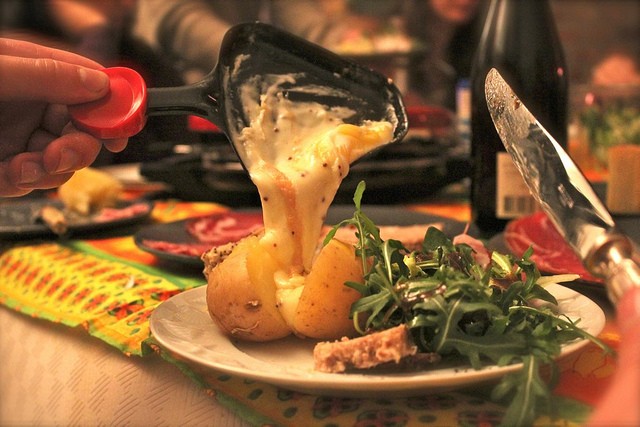 Les Gets - Where to find a fondue & raclette in the village