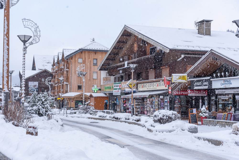 Christmas spirit in the village - Les Gets