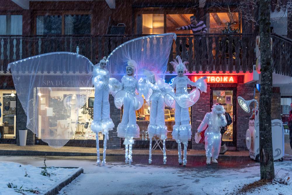 Christmas spirit in the village - Les Gets
