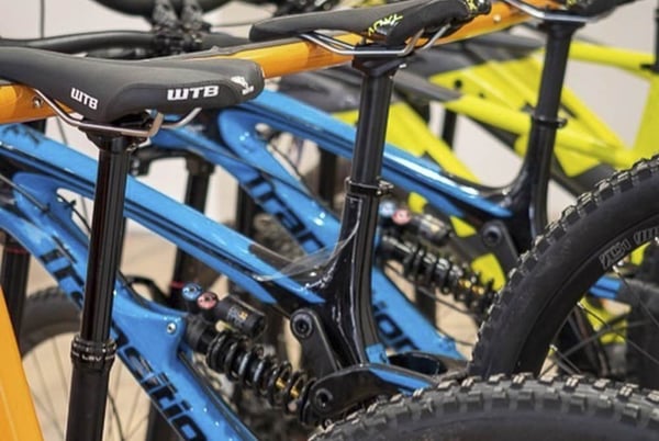 The Hub - Les Gets - MTB specialist