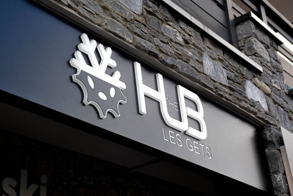 The Hub - Les Gets : Location de matériel et magasin