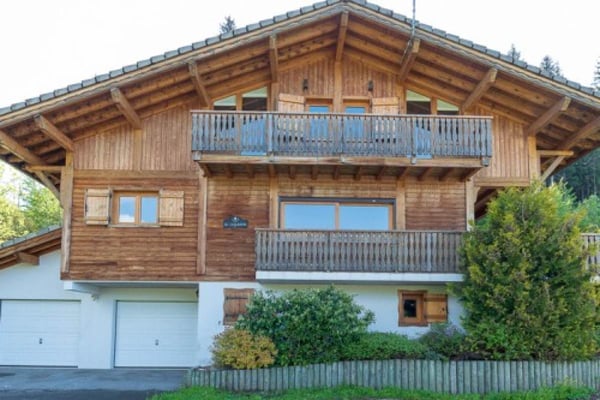 Chalets and Apartments in Les Gets for the Summer