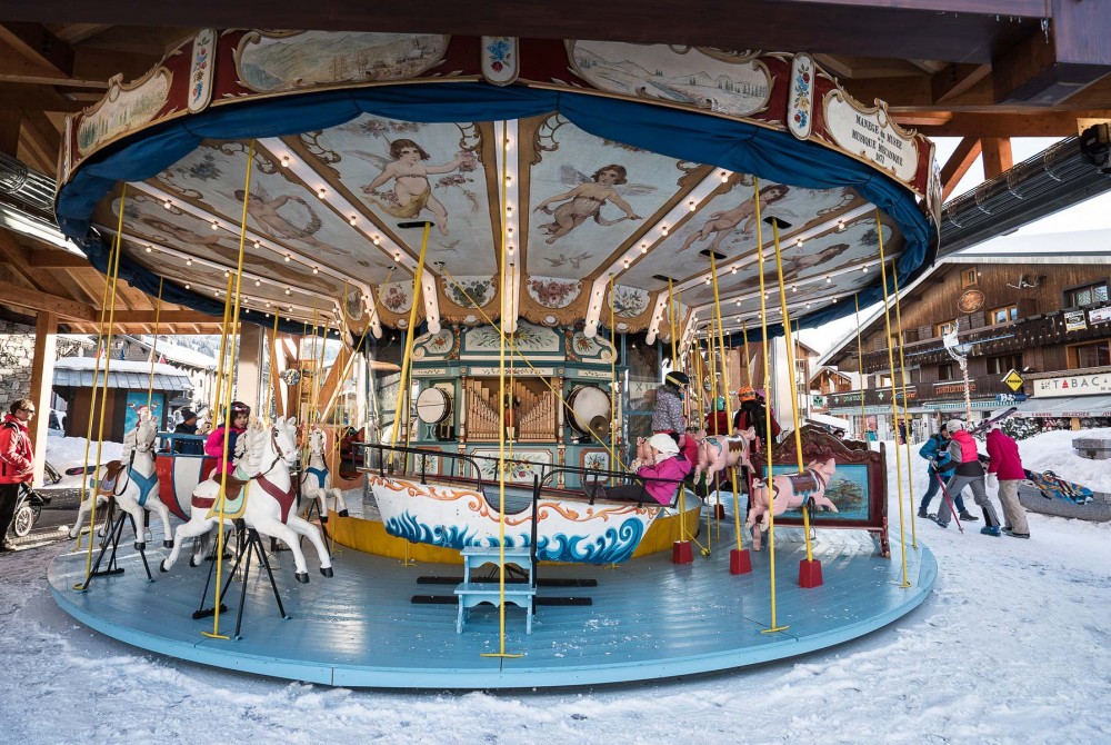 Merry go Round - An historic piece - Les Gets village centre