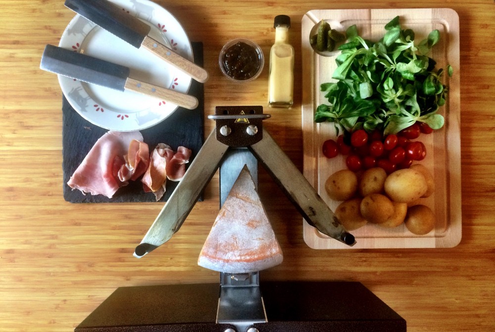 Les Gets - Alpine Cuisine - fondue and raclette deliveries
