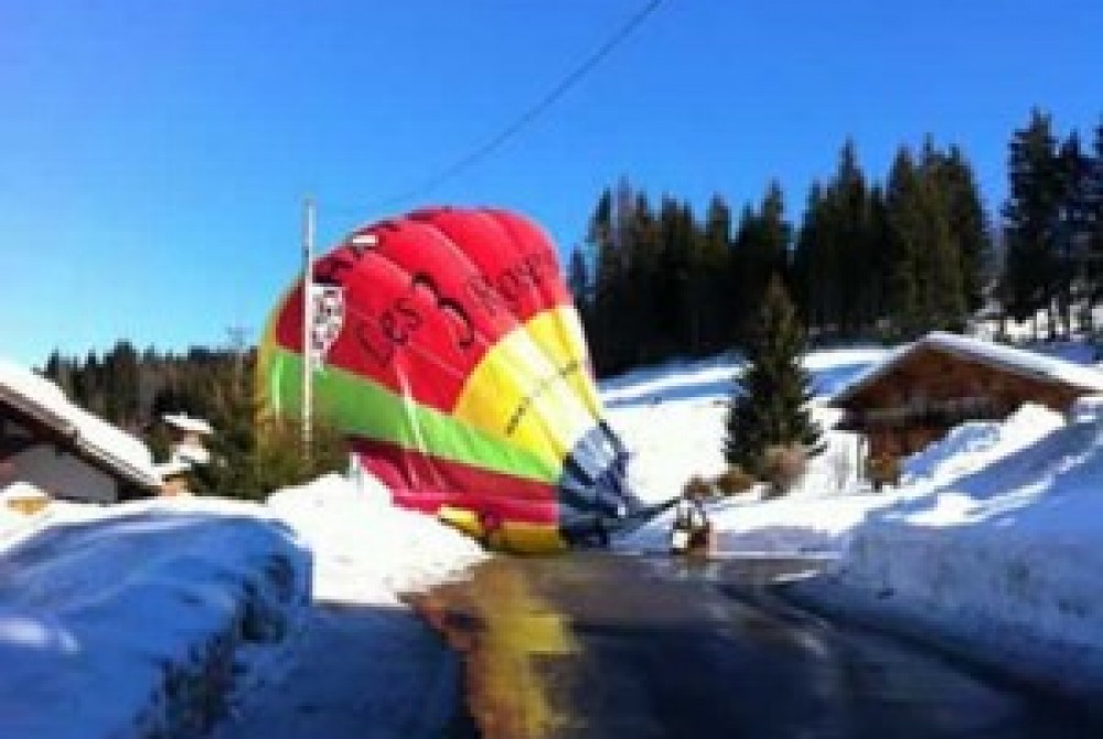 Hot Air Baloon lands just outside Duc du Savoie