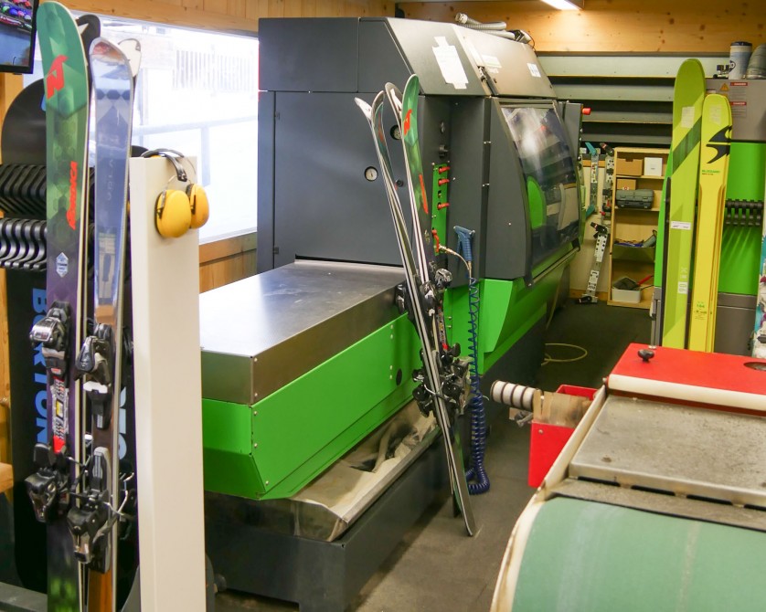 Ski Servicing - What are the benefits and what to look for?