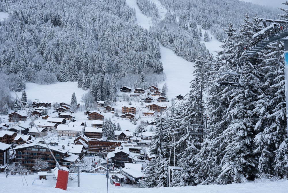 Lifts Open 9th December in Les Gets
