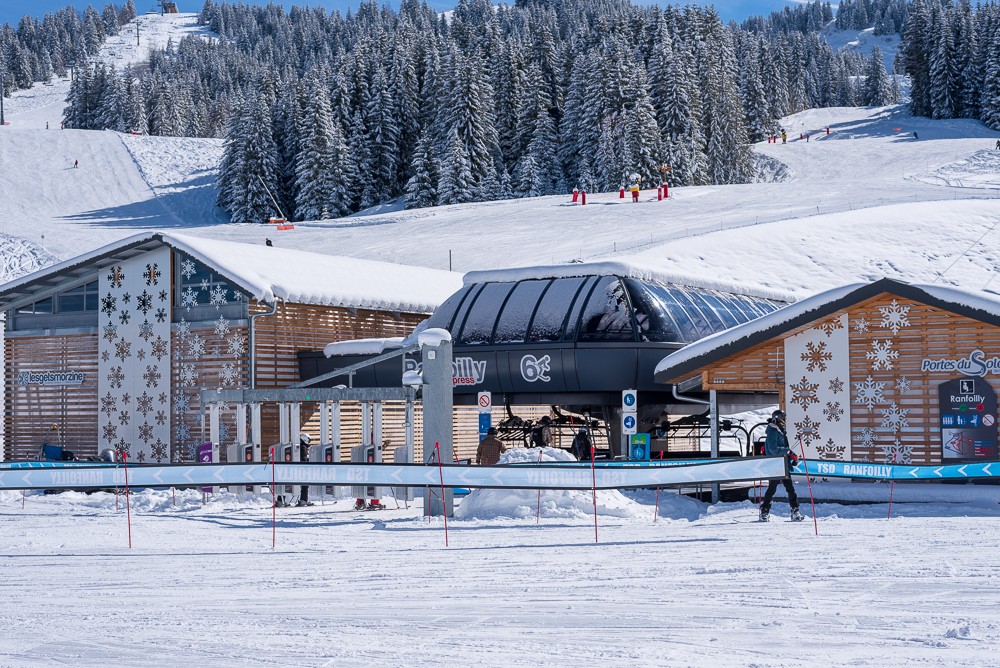 Les Gets - Fantastic Snow at end of the Ski Season