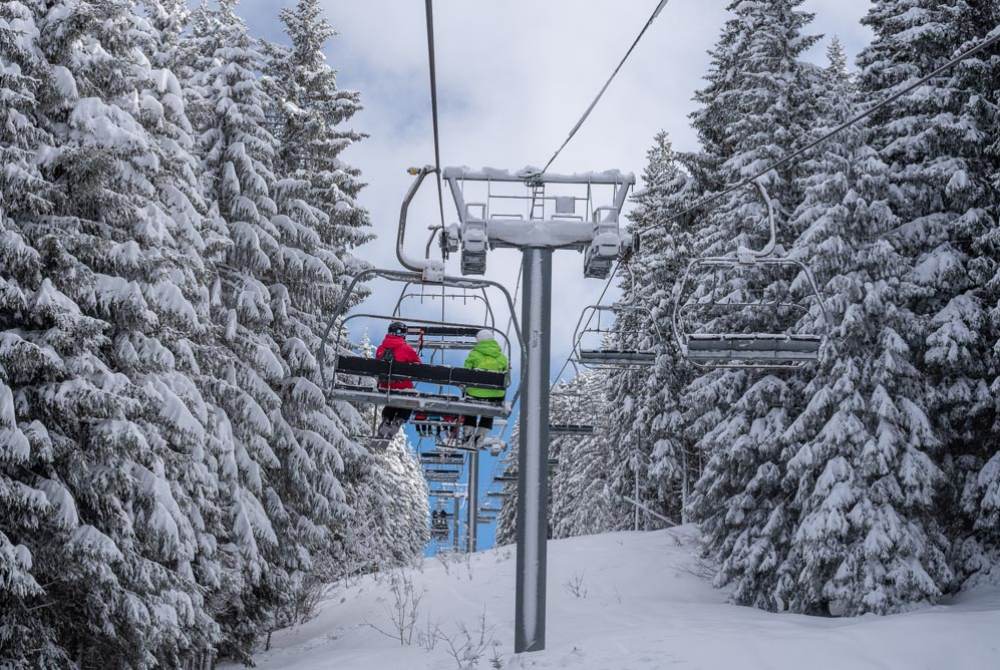 Skier sur le versant des Chavannes - Les Gets